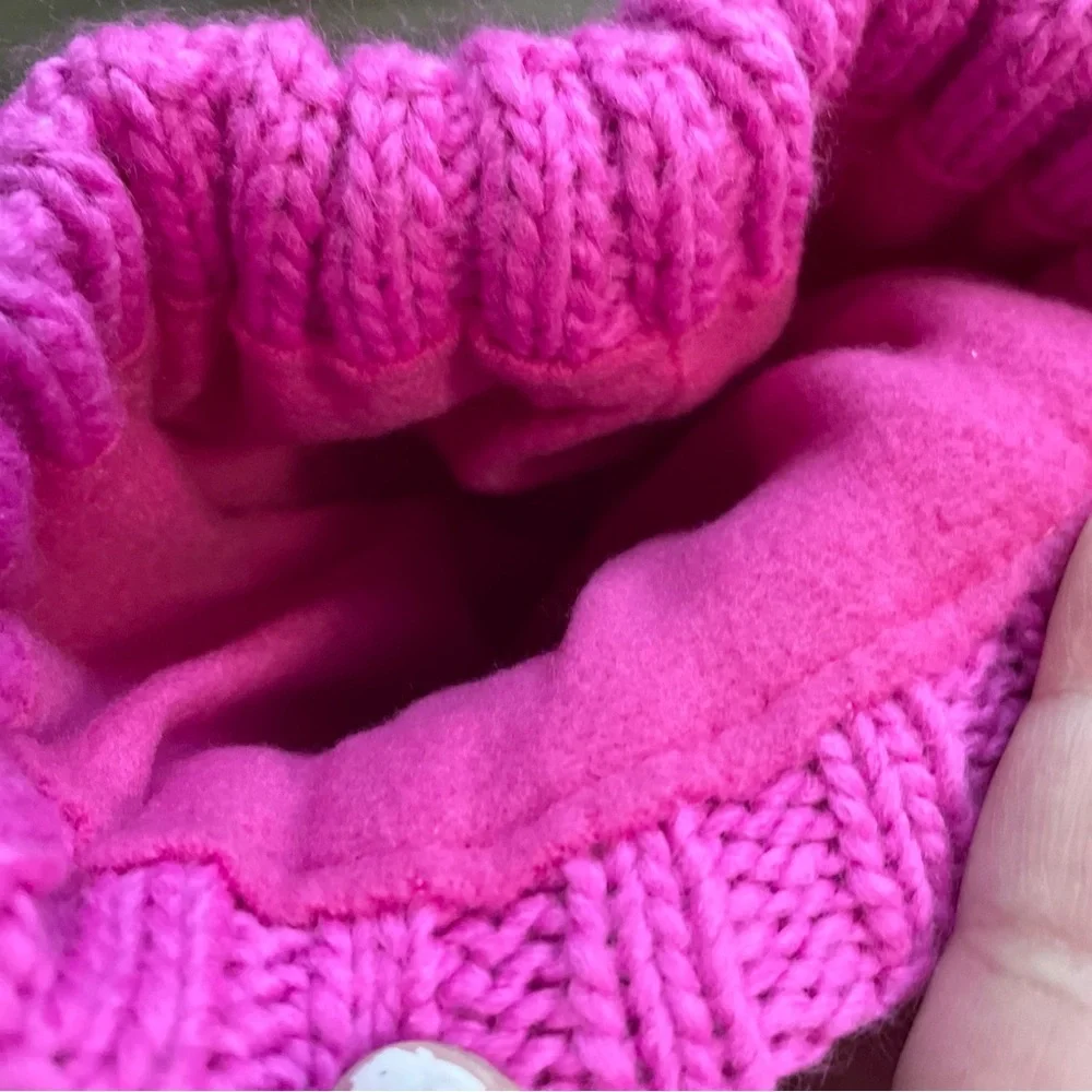 Pink Rainbow Sequins Knit Beanie with Pom Pom for Kids OS-NWT - Picture 3 of 4